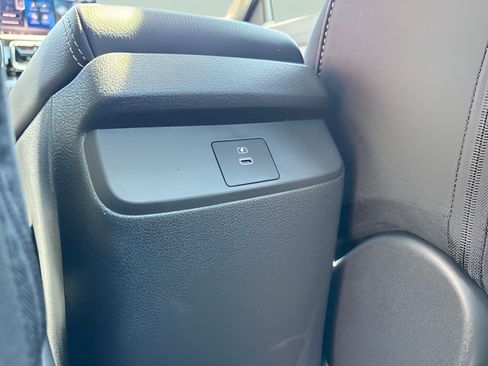 New 2026 Nissan Sentra SV w/ SV Convenience Package FWD image 32