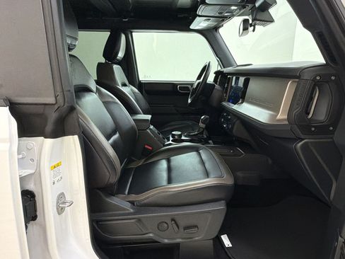 Certified 2025 Ford Bronco Outer Banks AWD/4WD image 26
