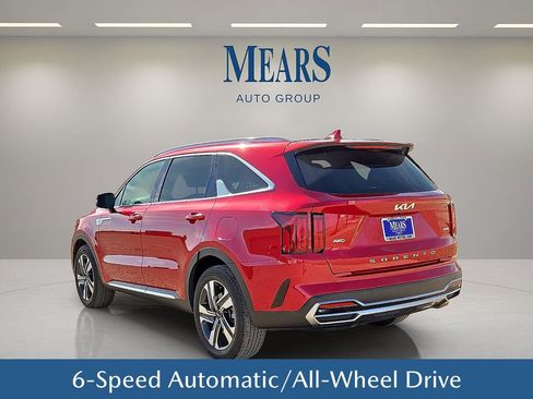 Used 2022 Kia Sorento SX w/ Panoramic Sunroof Package AWD/4WD image 4