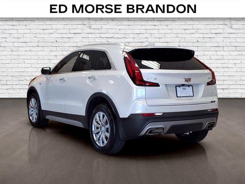 Certified 2023 Cadillac XT4 Premium Luxury FWD image 3