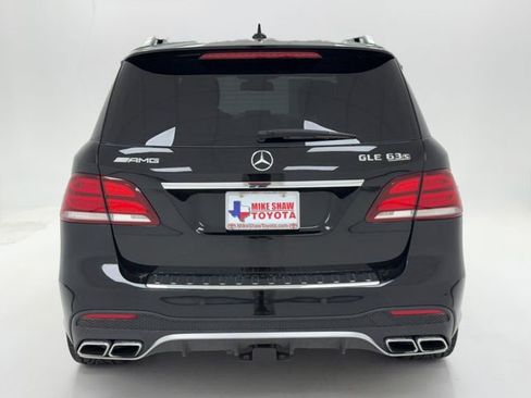 Used 2016 Mercedes-Benz GLE 63 AMG S w/ Driver Assistance Package image 19