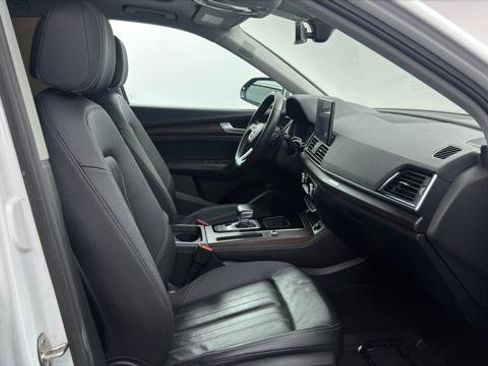 Used 2023 Audi Q5 2.0T Premium Plus w/ Premium Plus Package AWD/4WD image 22