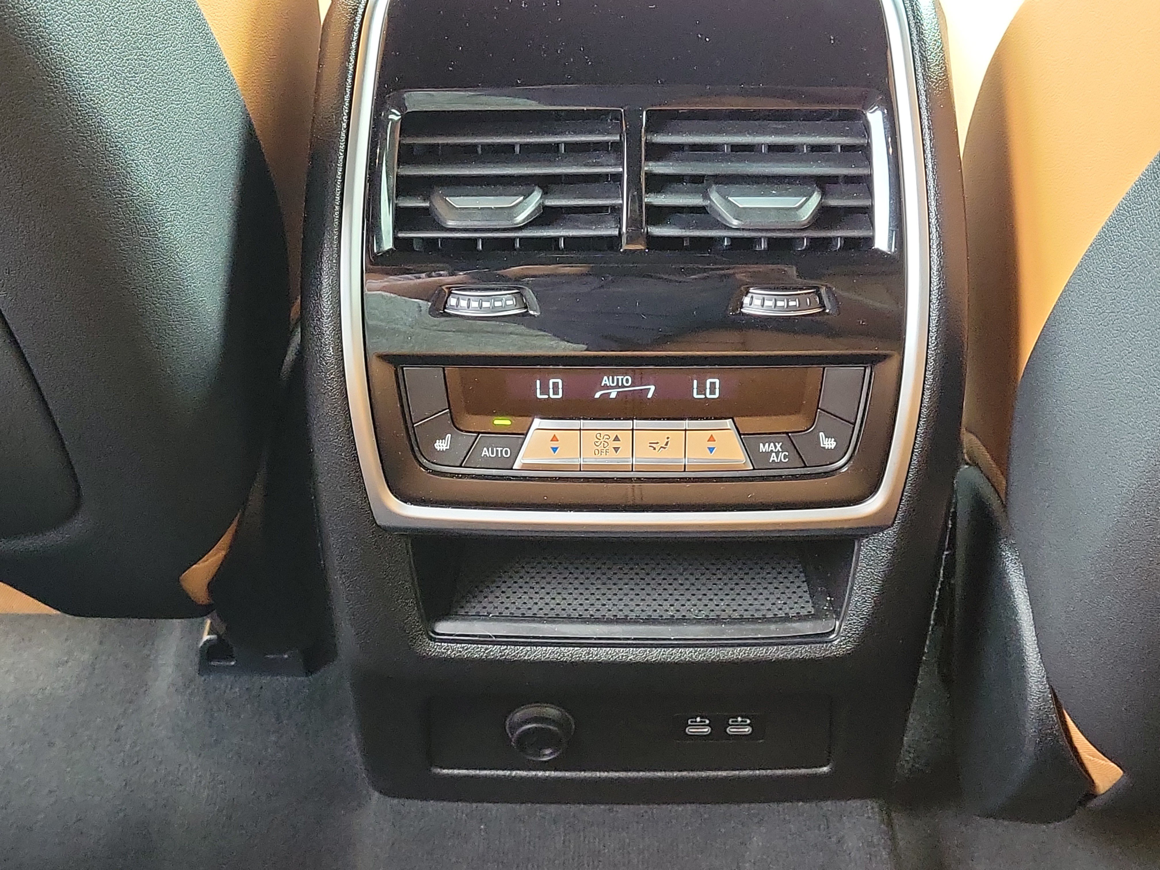 Used 2026 BMW X5 sDrive40i w/ M Sport Package RWD image 13