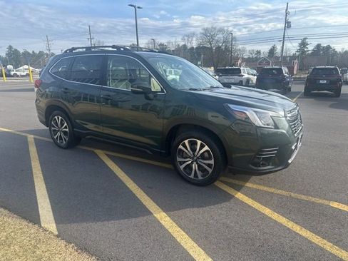 Used 2022 Subaru Forester Limited AWD/4WD image 3