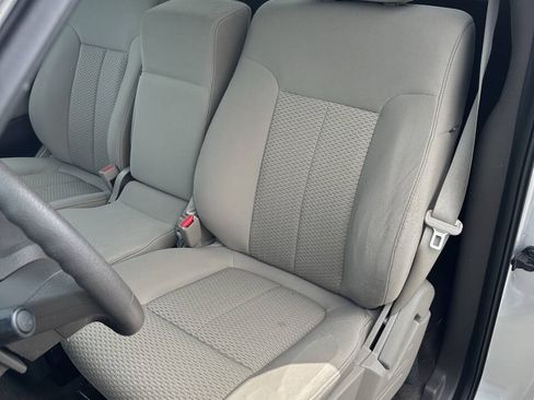 Used 2010 Ford F150 XLT RWD image 25
