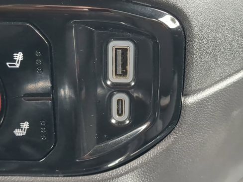 Used 2023 Chevrolet Silverado 1500 LT Trail Boss w/ Protection Package image 23