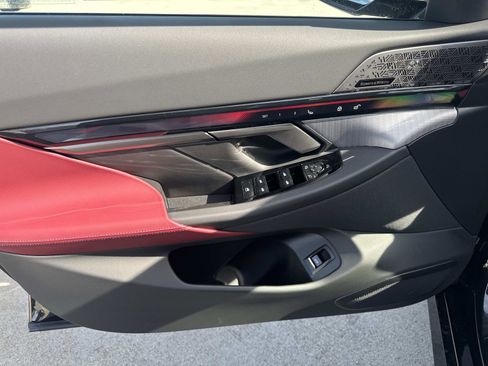 New 2026 BMW i5 eDrive40 w/ M Sport Package image 12