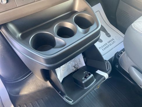 New 2025 Chevrolet Express 3500 Extended w/ Driver Convenience Package image 25