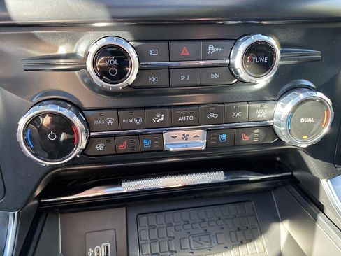 New 2025 Ford F150 Raptor image 24