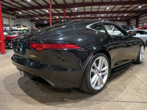 Used 2017 Jaguar F-TYPE S AWD/4WD image 8