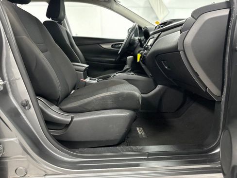 Used 2020 Nissan Rogue Sport S FWD image 22