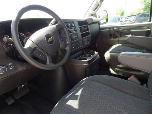 Used 2024 Chevrolet Express 2500 w/ Driver Convenience Package RWD image 9
