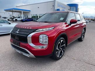 Used 2023 Mitsubishi Outlander SE AWD/4WD video 1