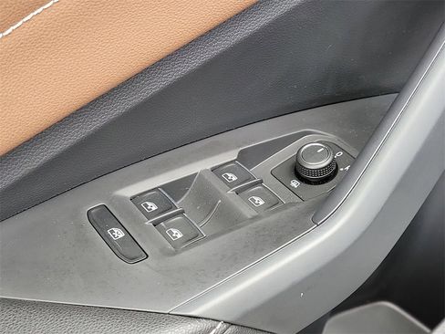 New 2026 Volkswagen Jetta SEL image 14