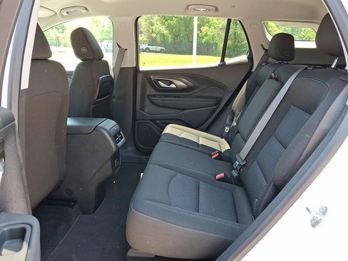 Certified 2023 GMC Terrain SLE FWD image 19