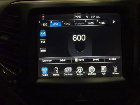 Used 2017 Jeep Cherokee Latitude w/ True North Edition AWD/4WD image 25