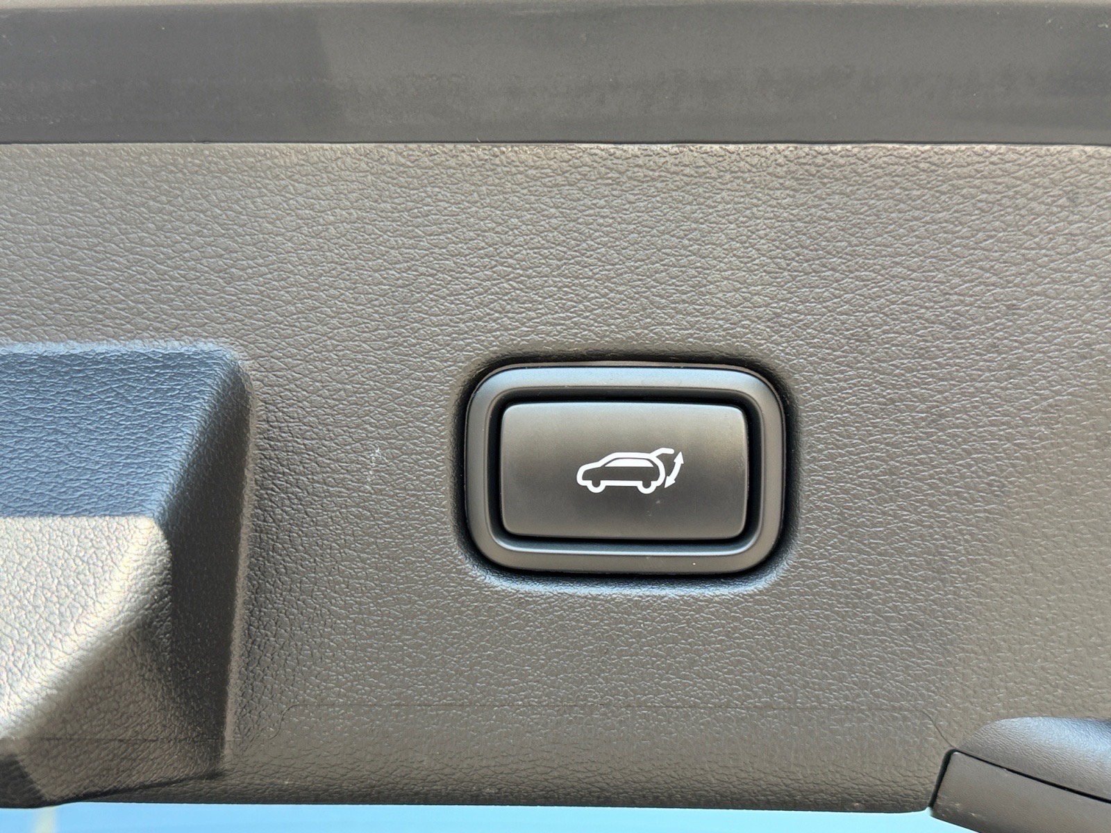 Used 2025 Kia Sportage SX Prestige AWD/4WD image 16