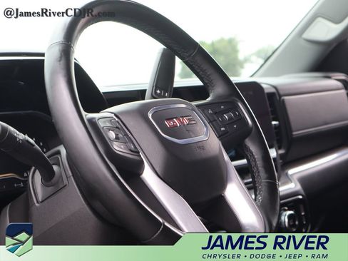 Used 2025 GMC Sierra 1500 SLT AWD/4WD image 24