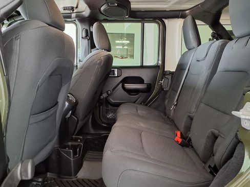 Used 2020 Jeep Wrangler Unlimited Sport AWD/4WD image 13