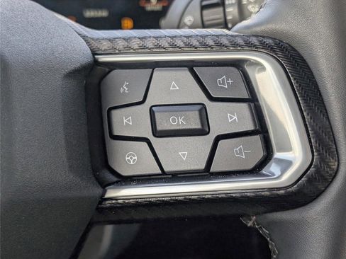 Used 2025 Ford Mustang Coupe image 21