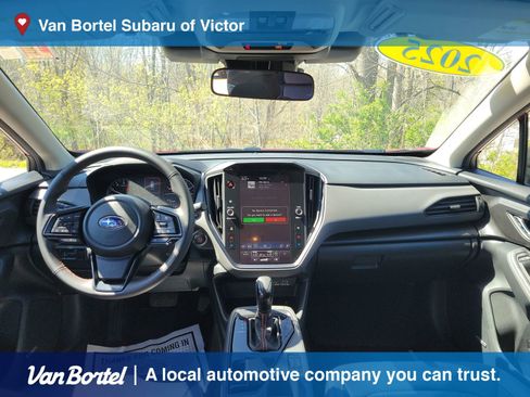 Certified 2025 Subaru Crosstrek 2.5i Limited AWD/4WD image 12