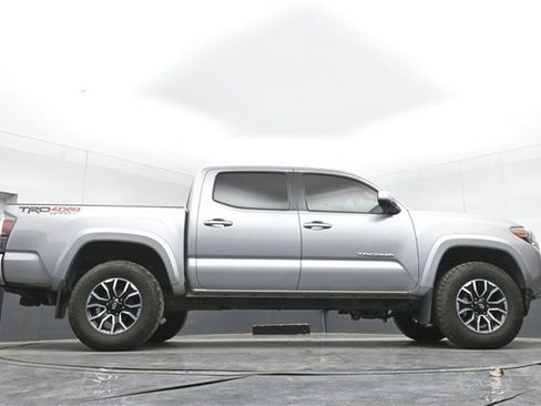 Used 2021 Toyota Tacoma TRD Sport image 48