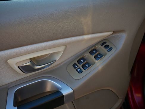 Used 2013 Volvo XC90 3.2 image 17