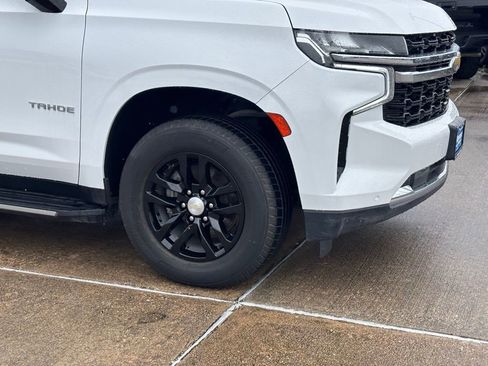 Used 2022 Chevrolet Tahoe LS w/ Driver Alert Package RWD image 6