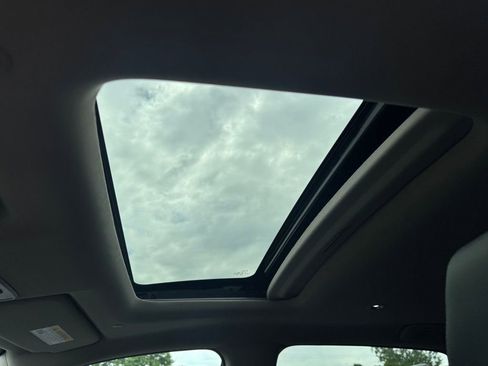 New 2026 Honda HR-V EX-L image 14