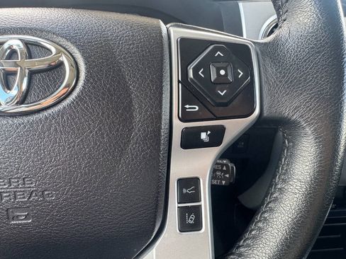Used 2021 Toyota Tundra Platinum AWD/4WD image 18