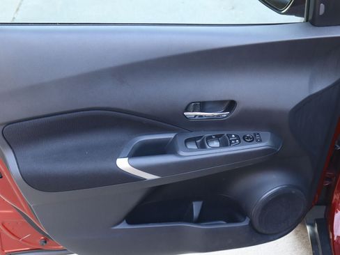 Used 2024 Nissan Kicks SV FWD image 19