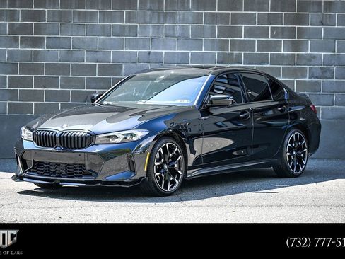Used 2023 BMW 330i xDrive Sedan w/ M Sport Package AWD/4WD image 1