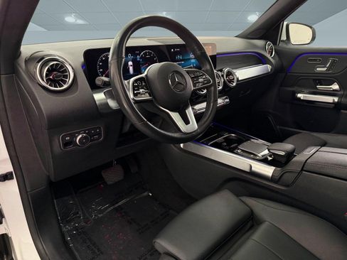 Certified 2023 Mercedes-Benz GLB 250 image 4