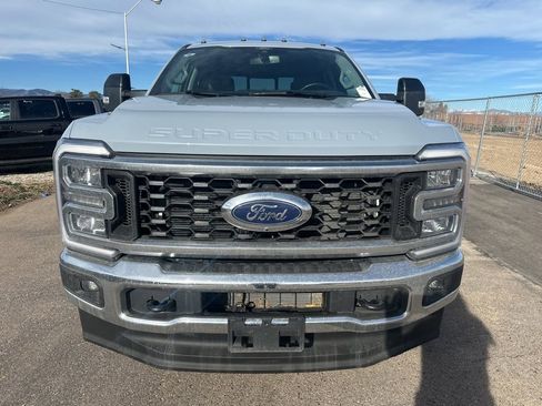 Used 2024 Ford F350 Lariat image 2