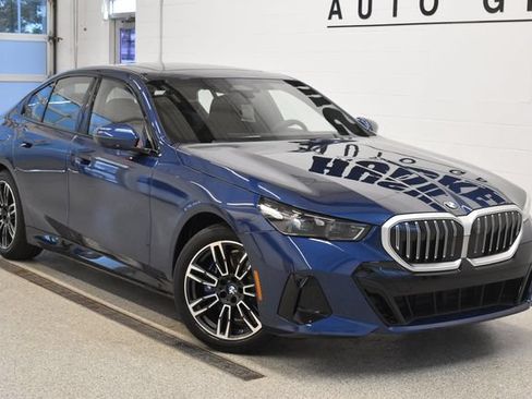 New 2027 BMW 530i xDrive w/ M Sport Package AWD/4WD image 1