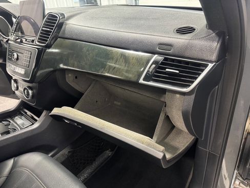 Used 2018 Mercedes-Benz GLS 450 4MATIC image 24