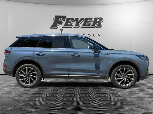 Used 2023 Lincoln Corsair FWD w/ Equipment Group 101A image 6