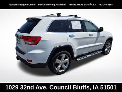 Used 2013 Jeep Grand Cherokee Overland AWD/4WD image 3