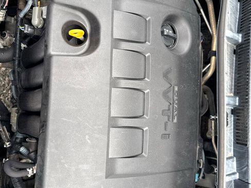 Used 2013 Toyota Corolla LE image 22