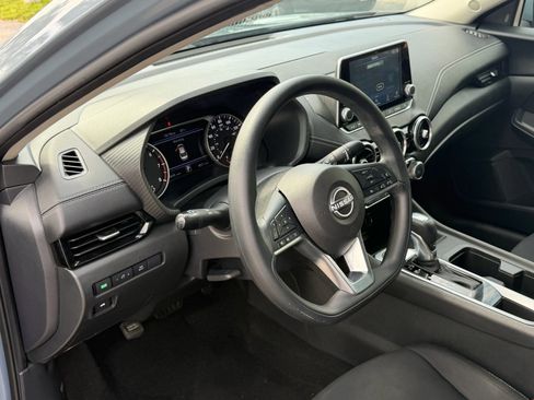 Certified 2024 Nissan Sentra SV FWD image 12