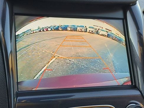 Used 2017 Chevrolet Impala Premier w/ Enhanced Convenience Package image 13