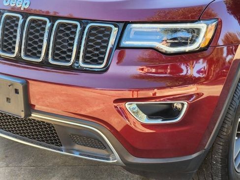 Used 2022 Jeep Grand Cherokee Limited w/ Trailer Tow Group IV image 17