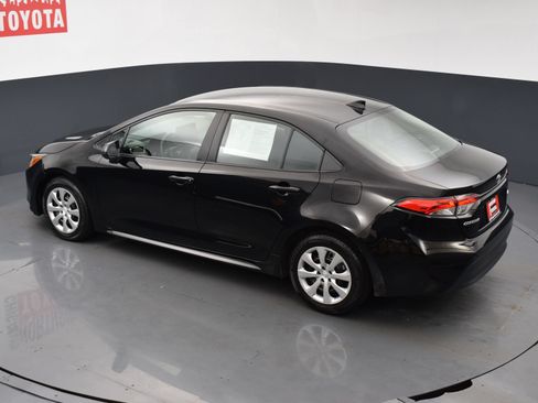 Used 2024 Toyota Corolla LE FWD image 18