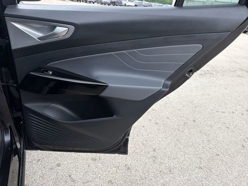 Certified 2023 Volkswagen ID.4 S RWD image 23