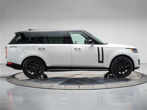 Used 2024 Land Rover Range Rover Long Wheelbase Autobiography AWD/4WD image 6