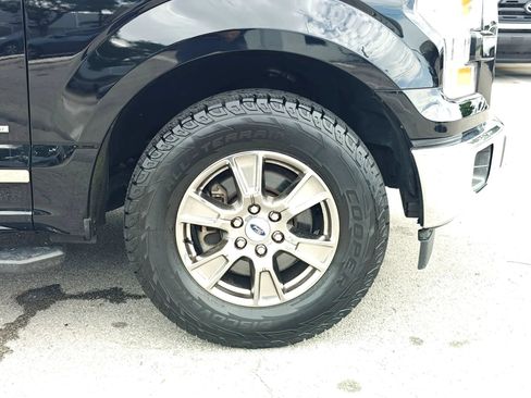 Used 2017 Ford F150 XLT w/ Equipment Group 302A Luxury RWD image 24