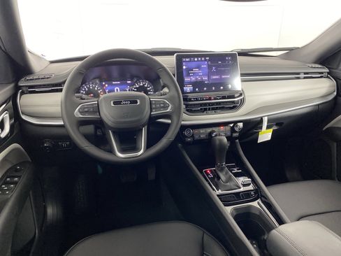 New 2026 Jeep Compass Limited AWD/4WD image 16