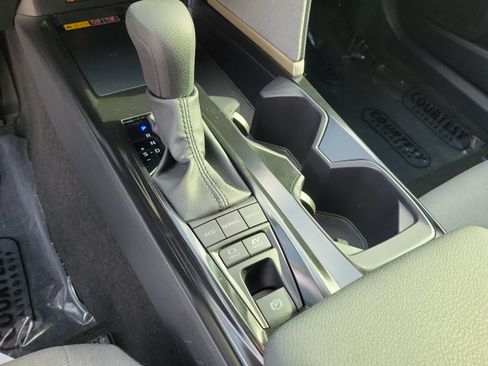 Used 2025 Toyota Camry LE FWD image 22