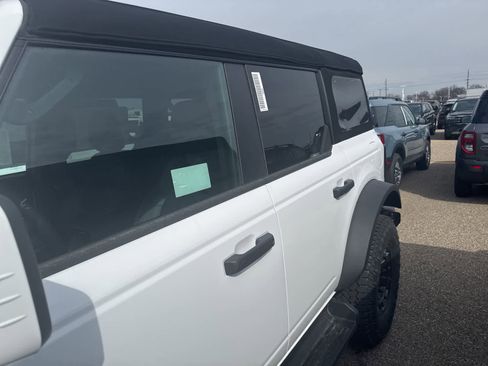 New 2026 Ford Bronco Outer Banks w/ Sasquatch Package image 23