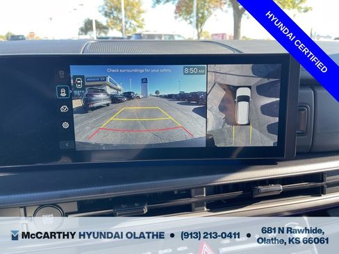 Used 2025 Hyundai Santa Fe Calligraphy AWD/4WD image 8